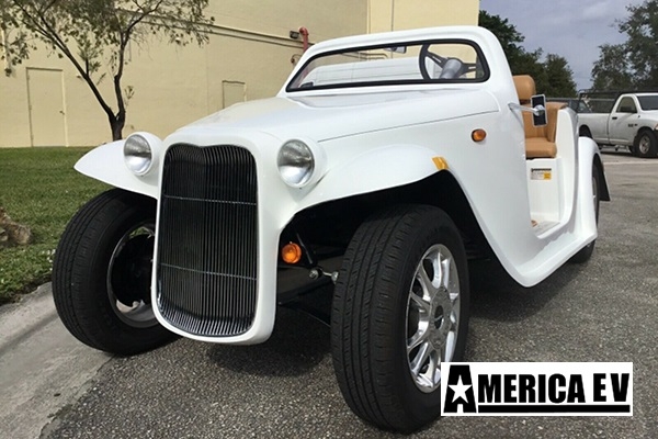 White America EV California Roadster 4 Passenger Golf Cart affordable golf cart rental, golf cart rent bimini