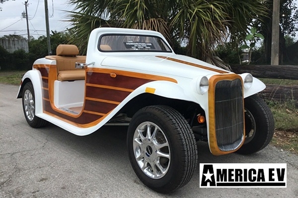 White Woody California Roadster 4 Passenger Golf Cart affordable golf cart rental, golf cart rent bimini